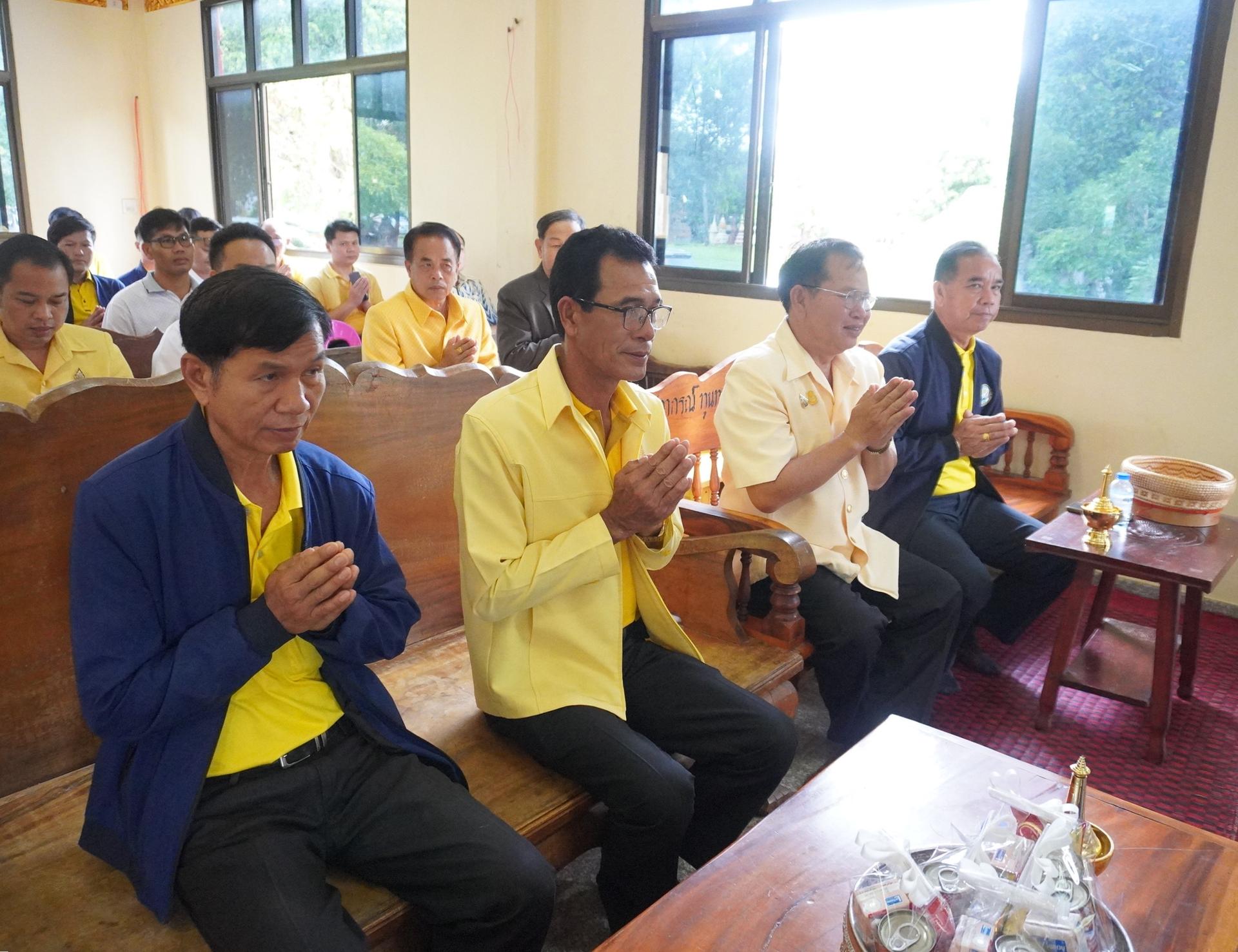 สพป.อุดรธานี เขต 3 จัดกิจกรรมโครงการเข้าพรรษา พาครูเข้าวัด ปฏิบัติธรรม วันธรรมสวนะ ประจำปีงบประมาณ พ.ศ. 2567 จุดอำเภอทุ่งฝน